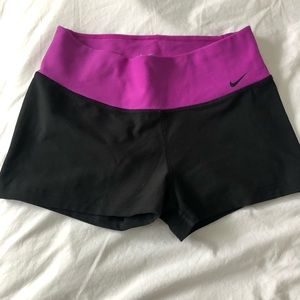 NIKE Dri-fit running shorts *S*